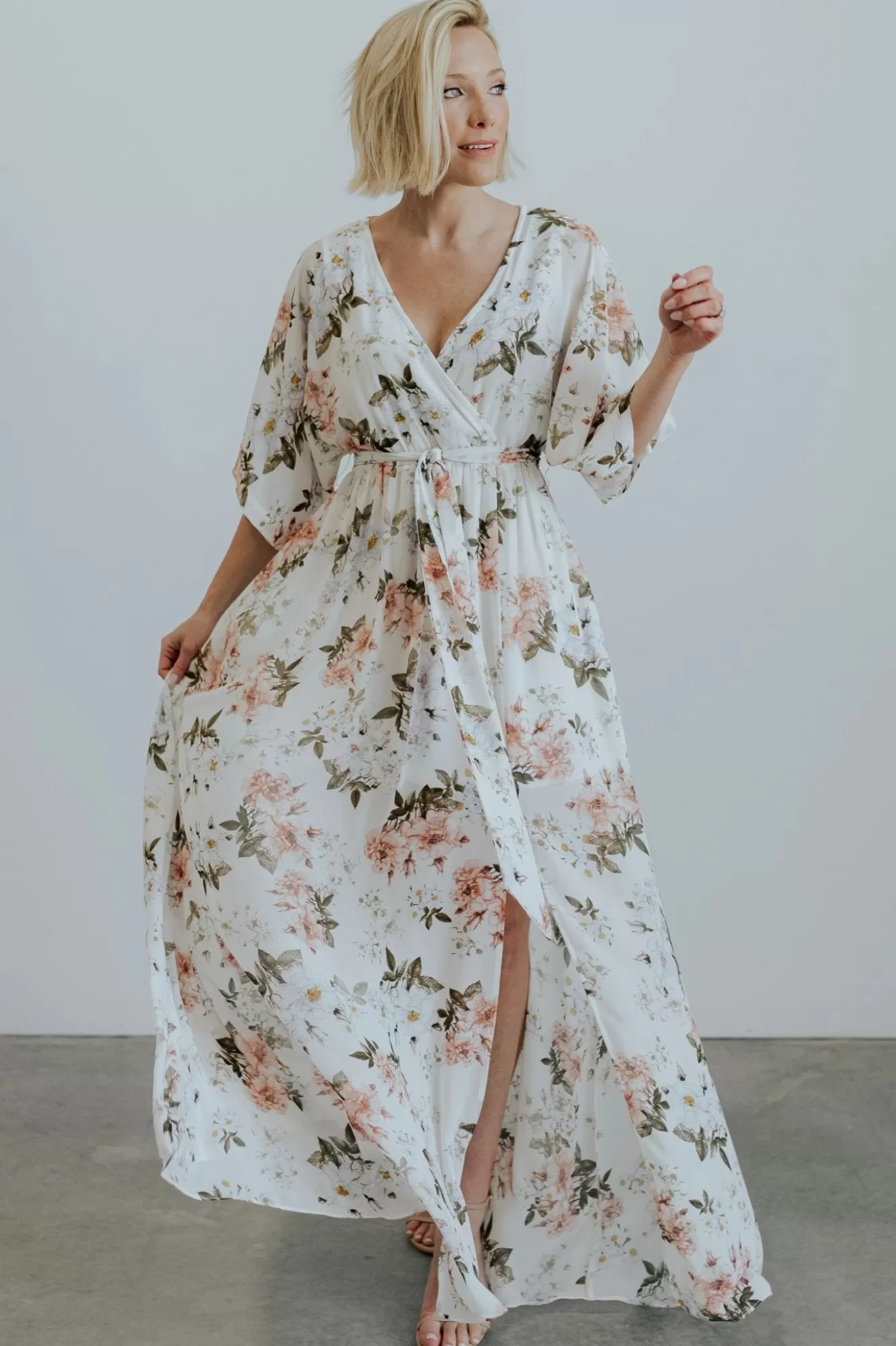 Baltic Born Maxi Dresses | Maxi Dresses | Kia Kimono Maxi Dress | White Floral