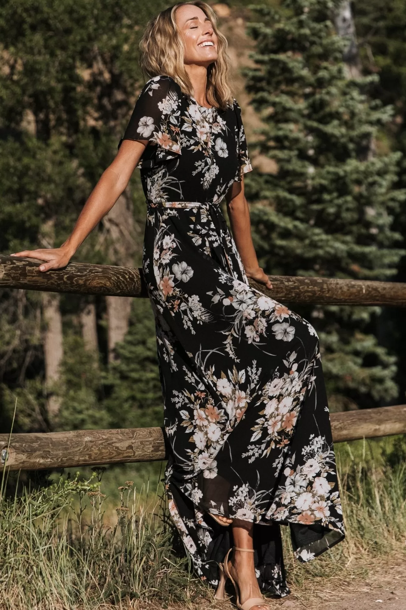 Baltic Born Maxi Dresses | Maxi Dresses | Naomi Short Sleeve Maxi Dress | Black Floral