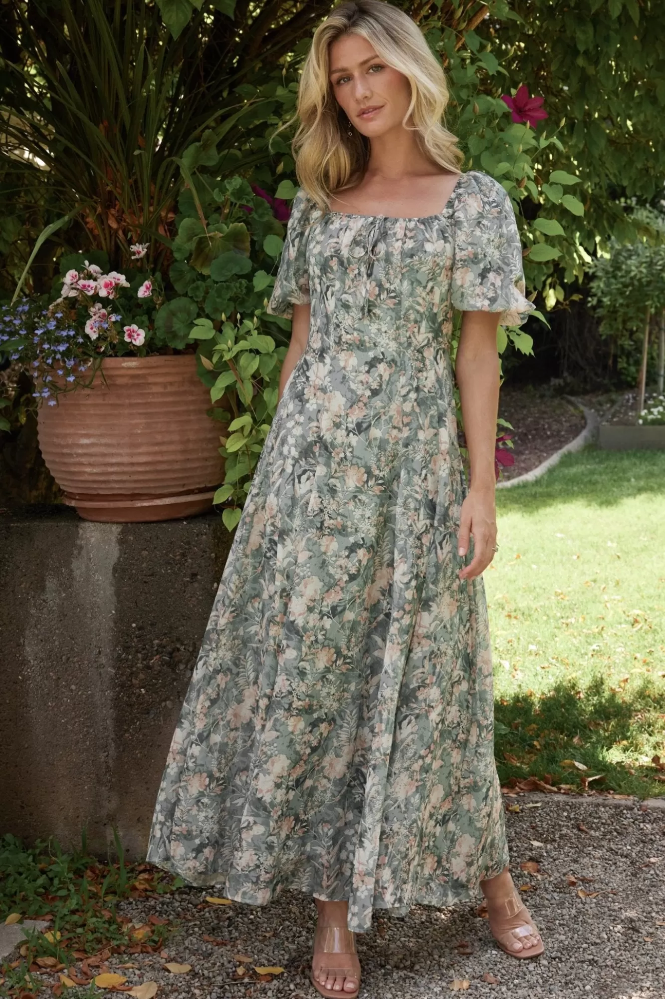 Baltic Born Maxi Dresses | Maxi Dresses | Raelynn Maxi Dress | Sage Floral